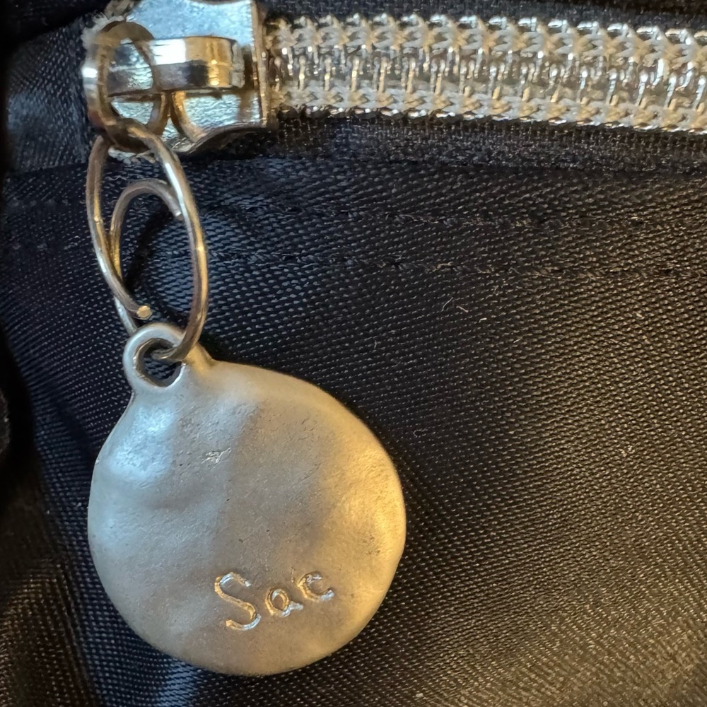 Vintage Sac Black Satin Backpack with Silver Accents - Approx. 1992-1995 Japan - Picture 8 of 11